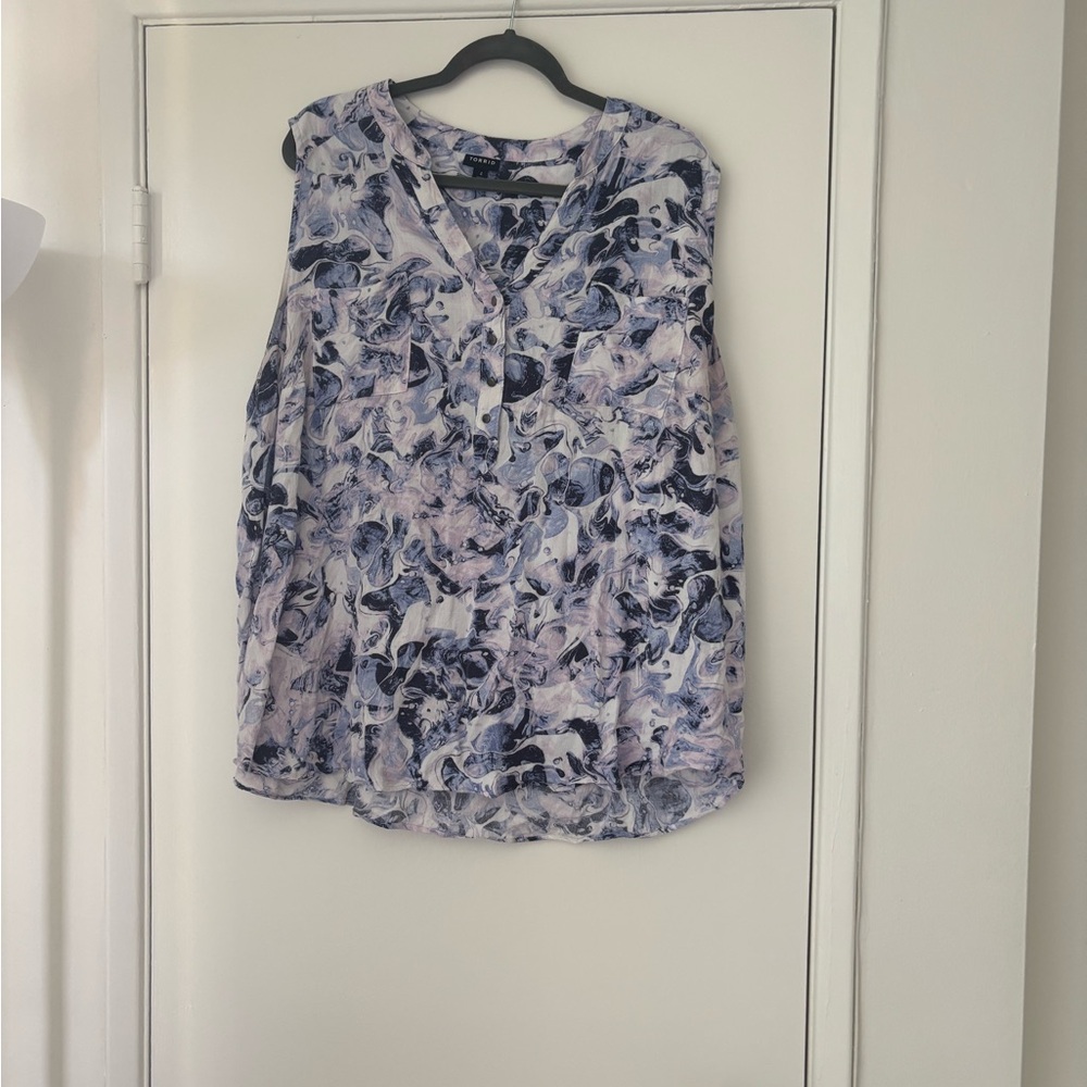 Torrid Abstract Blue and White Blouse